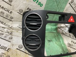 bontott VW GOLF PLUS Középső Szellőző