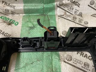 bontott VW GOLF PLUS Középső Szellőző