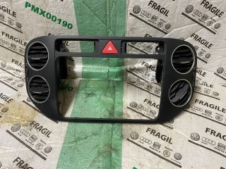 bontott VW GOLF PLUS Középső Szellőző