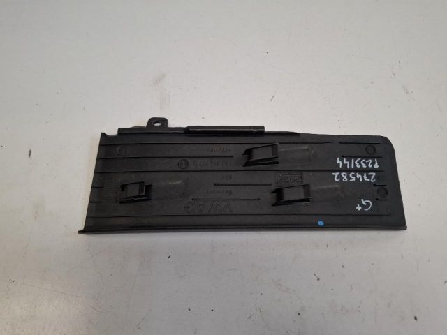 bontott VW GOLF PLUS Lábtámasz Burkolat