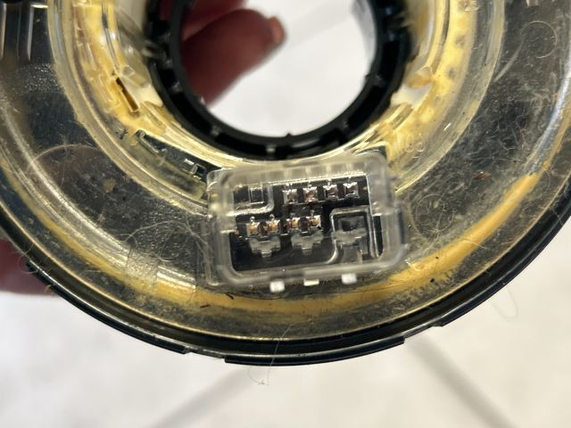 bontott VW GOLF PLUS Légzsák Átvezető Szalagkábel