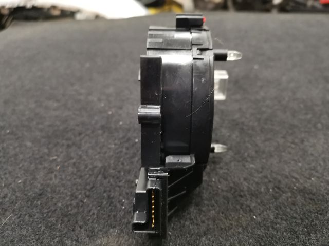 bontott VW GOLF PLUS Légzsák Átvezető Szalagkábel