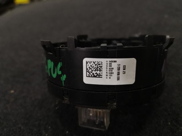 bontott VW GOLF PLUS Légzsák Átvezető Szalagkábel