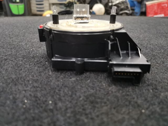 bontott VW GOLF PLUS Légzsák Átvezető Szalagkábel