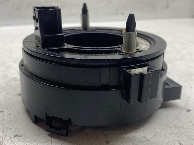 bontott VW GOLF PLUS Légzsák Átvezető Szalagkábel