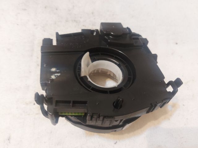 bontott VW GOLF PLUS Légzsák Átvezető Szalagkábel