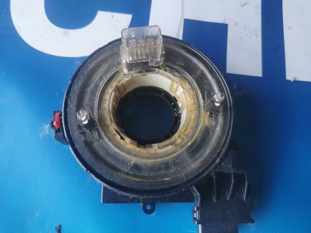 bontott VW GOLF PLUS Légzsák Átvezető Szalagkábel