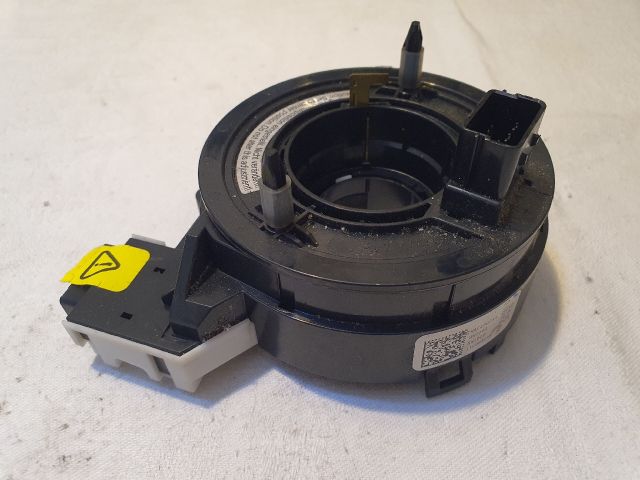 bontott VW GOLF PLUS Légzsák Átvezető Szalagkábel