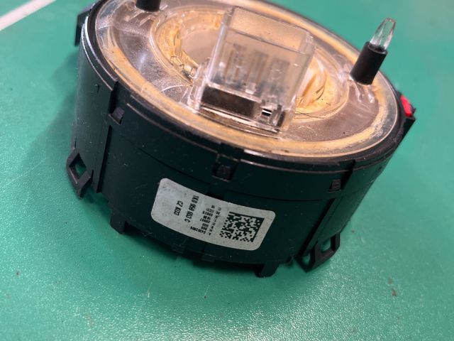 bontott VW GOLF PLUS Légzsák Átvezető Szalagkábel