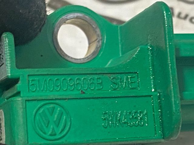 bontott VW GOLF PLUS Légzsák Indító Modul Oldallégzsák