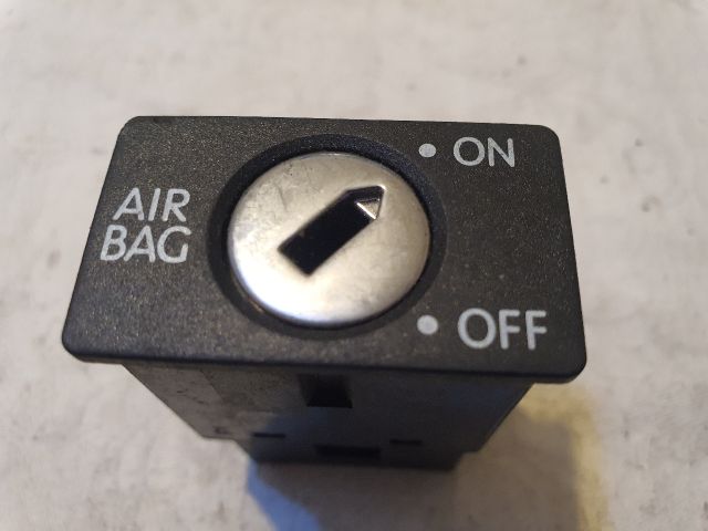 bontott VW GOLF PLUS Légzsák Kapcsoló