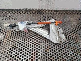 bontott VW GOLF PLUS Motorháztető Bal Zsanér