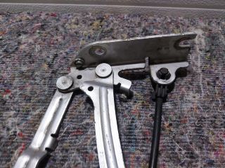 bontott VW GOLF PLUS Motorháztető Bal Zsanér