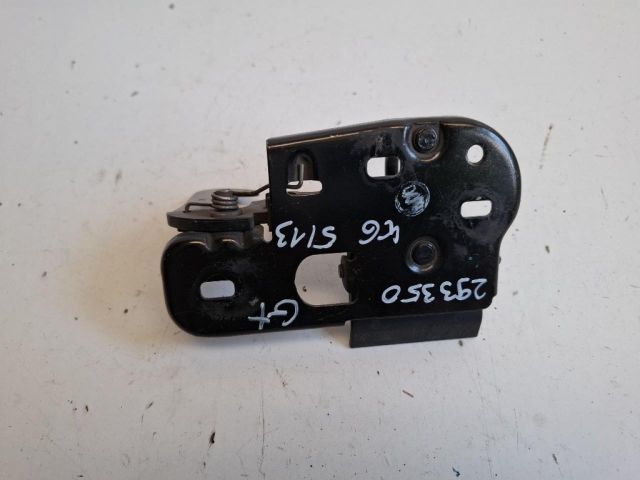 bontott VW GOLF PLUS Motorháztető Biztonsági Kampó