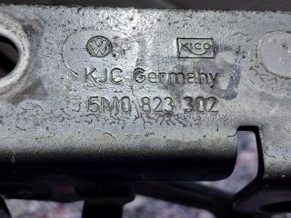 bontott VW GOLF PLUS Motorháztető Jobb Zsanér