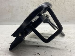 bontott VW GOLF PLUS Motorháztető Zárszerkezet