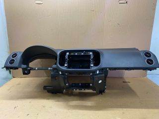 bontott VW GOLF PLUS Műszerfal Héj