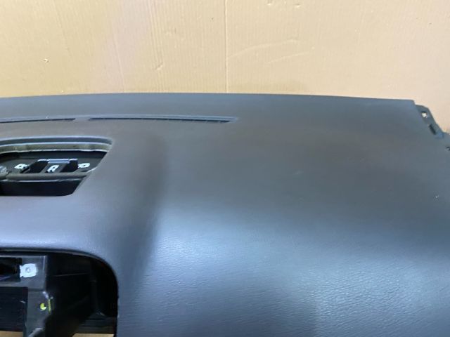 bontott VW GOLF PLUS Műszerfal Héj