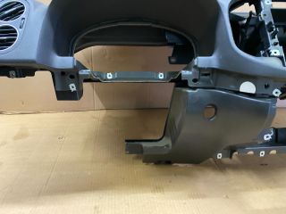 bontott VW GOLF PLUS Műszerfal Héj