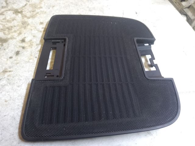 bontott VW GOLF PLUS Műszerfal Középső Hangszóró Burkolat