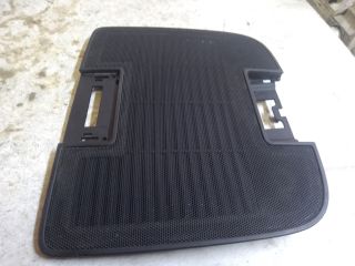 bontott VW GOLF PLUS Műszerfal Középső Hangszóró Burkolat