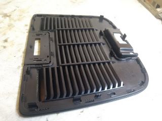 bontott VW GOLF PLUS Műszerfal Középső Hangszóró Burkolat