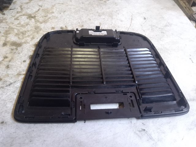 bontott VW GOLF PLUS Műszerfal Középső Hangszóró Burkolat