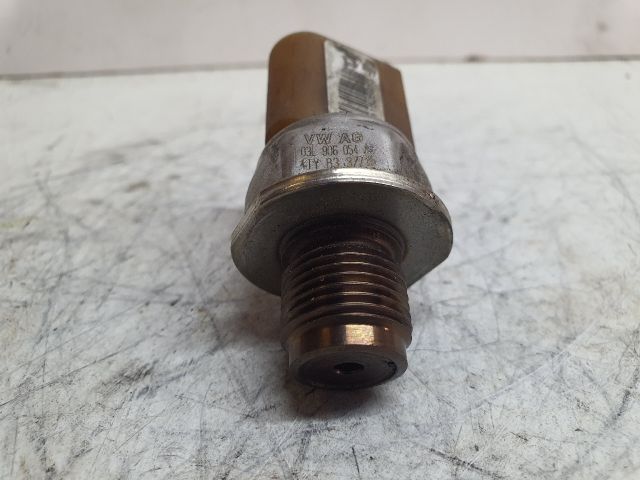 bontott VW GOLF PLUS Nyomásszabályzó Szelep