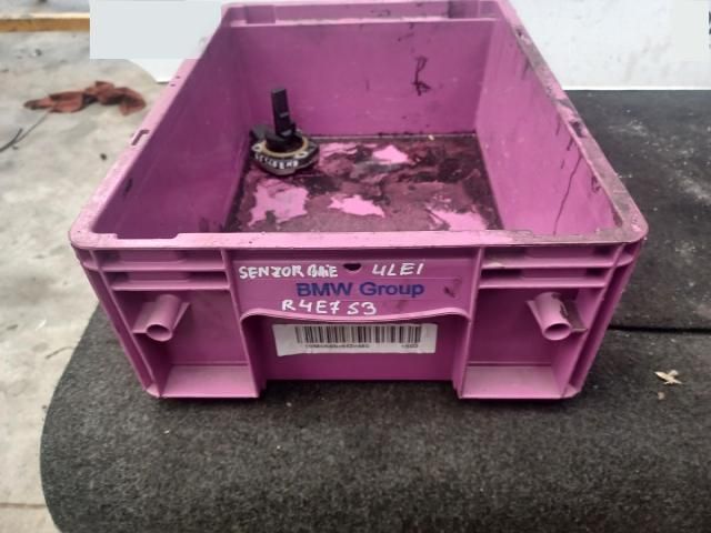 bontott VW GOLF PLUS Olajszint Jeladó