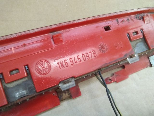 bontott VW GOLF PLUS Pótféklámpa