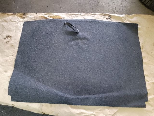 bontott VW GOLF PLUS Pótkerék Takaró