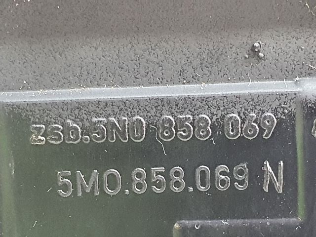 bontott VW GOLF PLUS Rádió / CD Keret