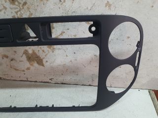 bontott VW GOLF PLUS Rádió / CD Keret