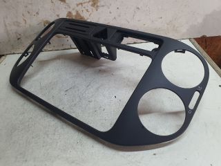 bontott VW GOLF PLUS Rádió / CD Keret