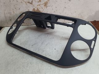 bontott VW GOLF PLUS Rádió / CD Keret