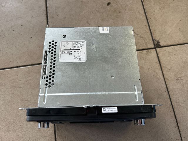 bontott VW GOLF PLUS Rádió / CD