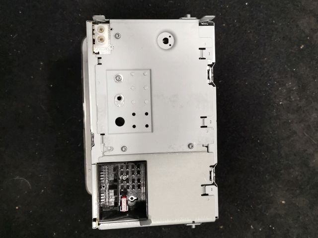 bontott VW GOLF PLUS Rádió / CD