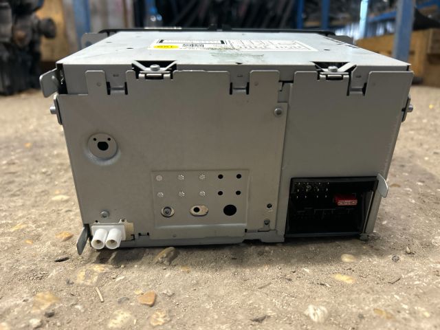 bontott VW GOLF PLUS Rádió / CD