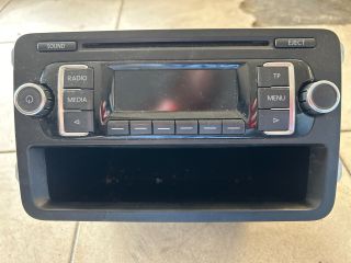 bontott VW GOLF PLUS Rádió / CD