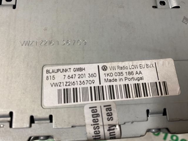 bontott VW GOLF PLUS Rádió / CD