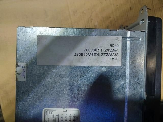 bontott VW GOLF PLUS Rádió / CD