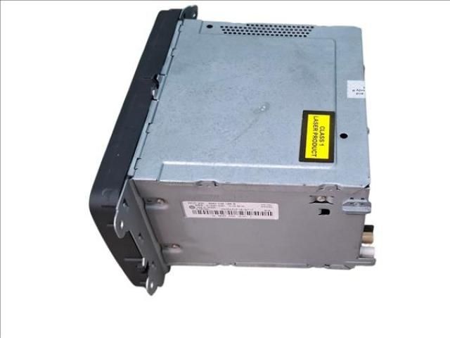 bontott VW GOLF PLUS Rádió / CD