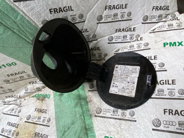 bontott VW GOLF PLUS Tankajtó