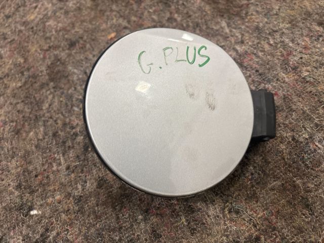 bontott VW GOLF PLUS Tankajtó