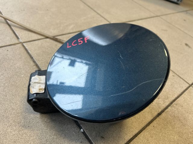 bontott VW GOLF PLUS Tankajtó