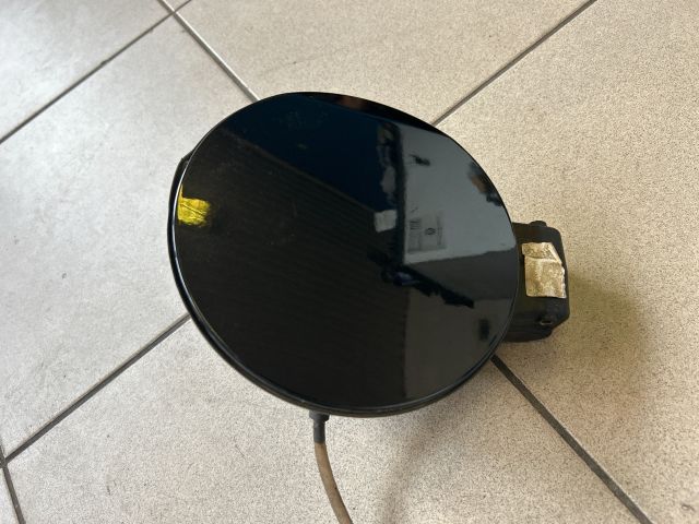 bontott VW GOLF PLUS Tankajtó