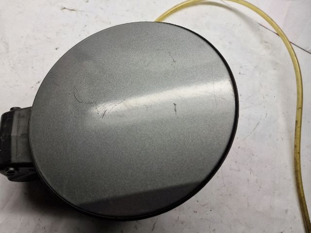 bontott VW GOLF PLUS Tankajtó