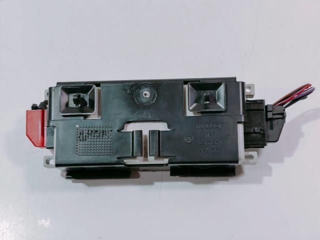 bontott VW GOLF PLUS Telefon Elektronika