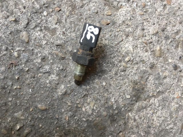 bontott VW GOLF PLUS Tolatólámpa Kapcsoló