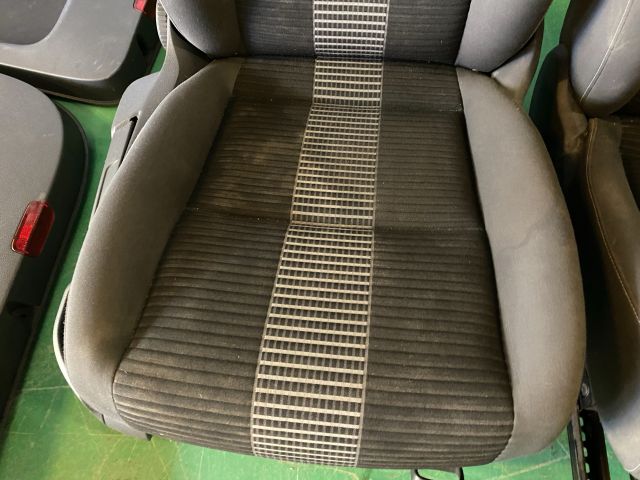 bontott VW GOLF PLUS Ülés Szett